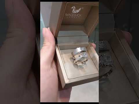 Madduckjewels แหวนเงินแท้ เพชร CZ ชุบโรเดียม RG1826WGR-RG1726