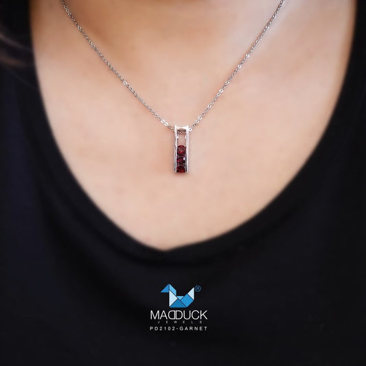 Natural round Garnet silver pendant and necklace for women
