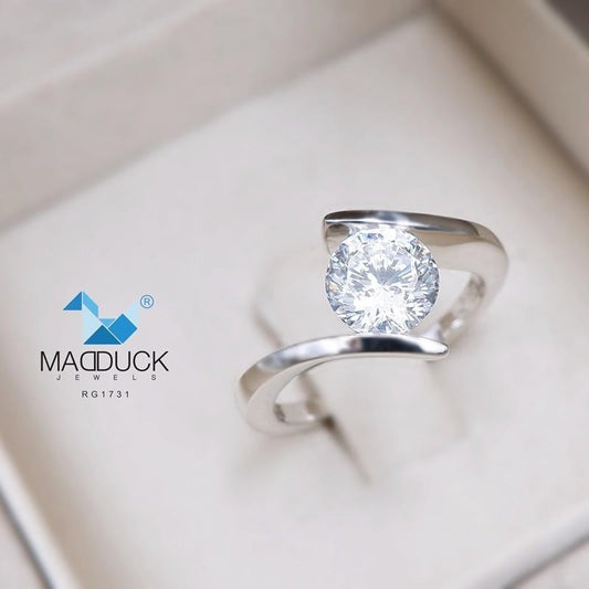 Women's ring – CZ in 925 silver by Madduck Jewels