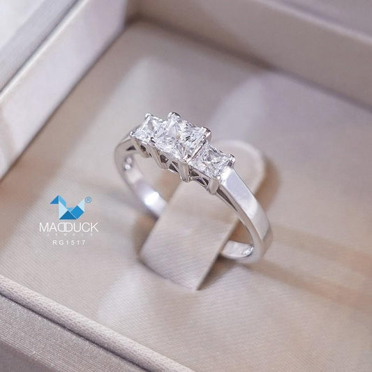 Women's ring – CZ in 925 silver by Madduck Jewels