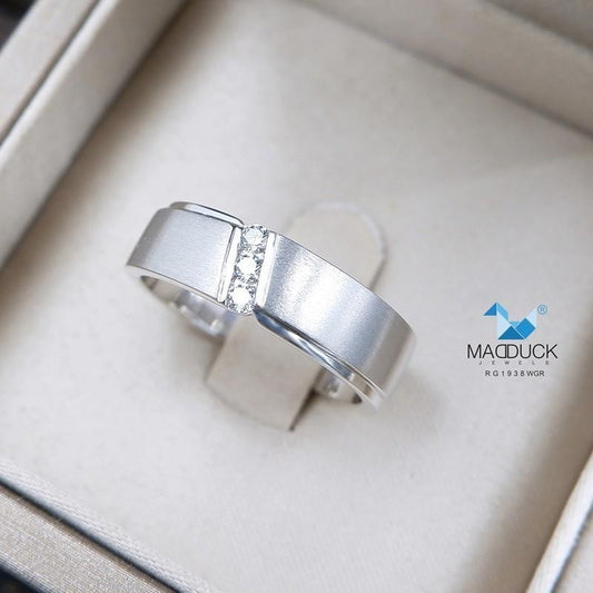 Men's ring – CZ in 925 silver by Madduck Jewels