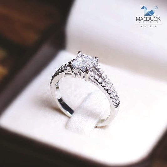 Women's ring – CZ in 925 silver by Madduck Jewels