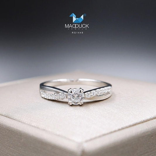 Women's ring – CZ in 925 silver by Madduck Jewels