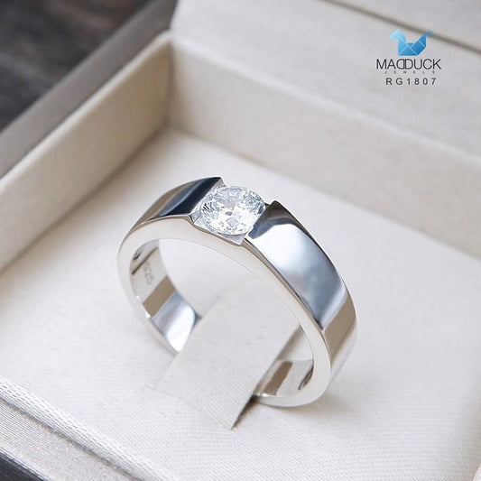 Unisex / male / female ring – CZ in 925 silver by Madduck Jewels