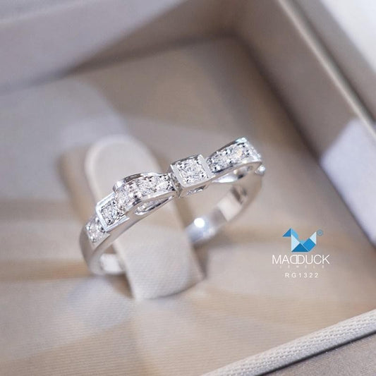 Women's ring – CZ in 925 silver by Madduck Jewels