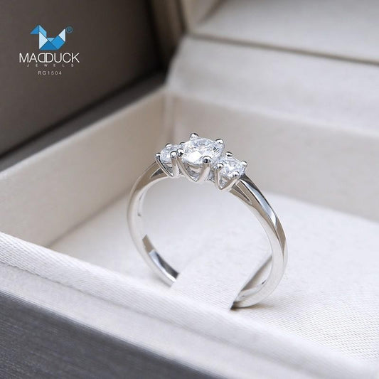 Women's ring – CZ in 925 silver by Madduck Jewels