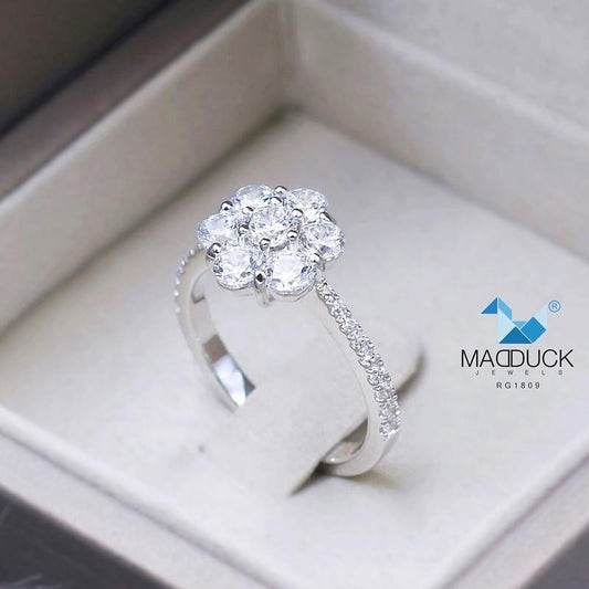 Women's ring – CZ in 925 silver by Madduck Jewels