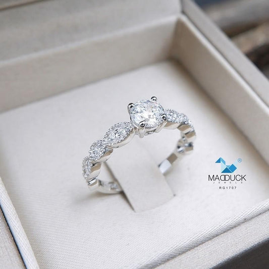 Women's ring – CZ in 9K white gold by Madduck Jewels