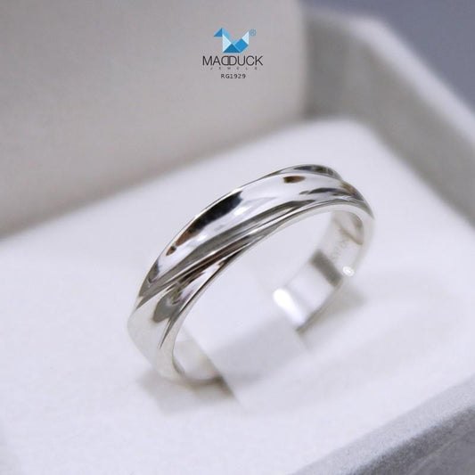 Unisex / male / female ring – CZ in 9K white gold by Madduck Jewels