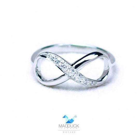 Women's ring – CZ in 9K white gold by Madduck Jewels