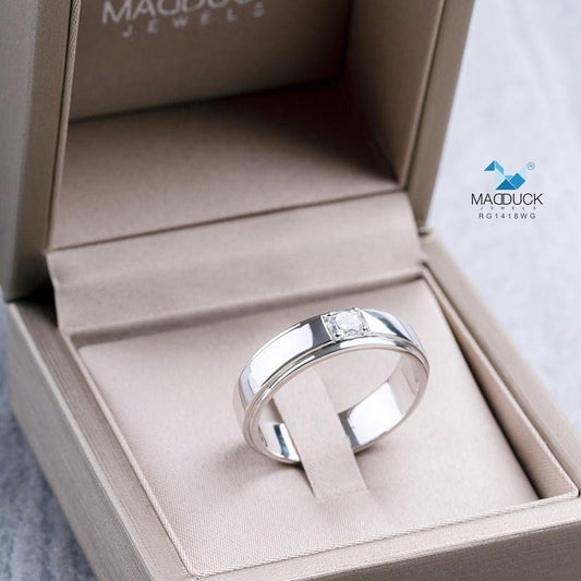 Unisex / male / female ring – CZ in 925 silver by Madduck Jewels