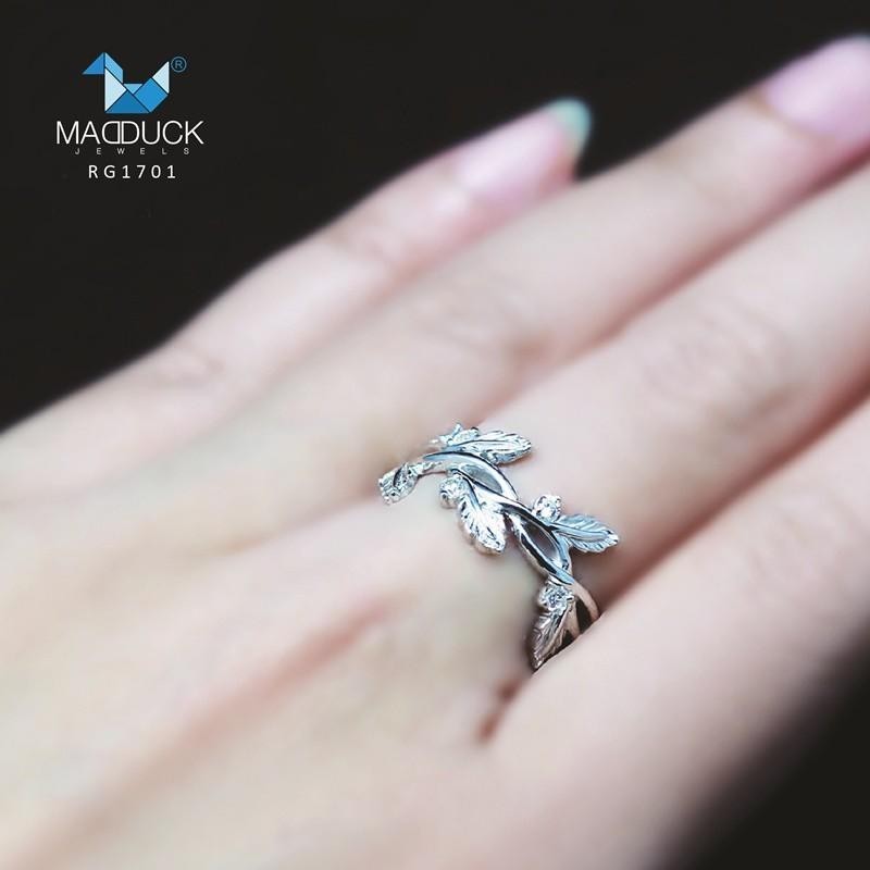 Women's ring – CZ in 925 silver by Madduck Jewels