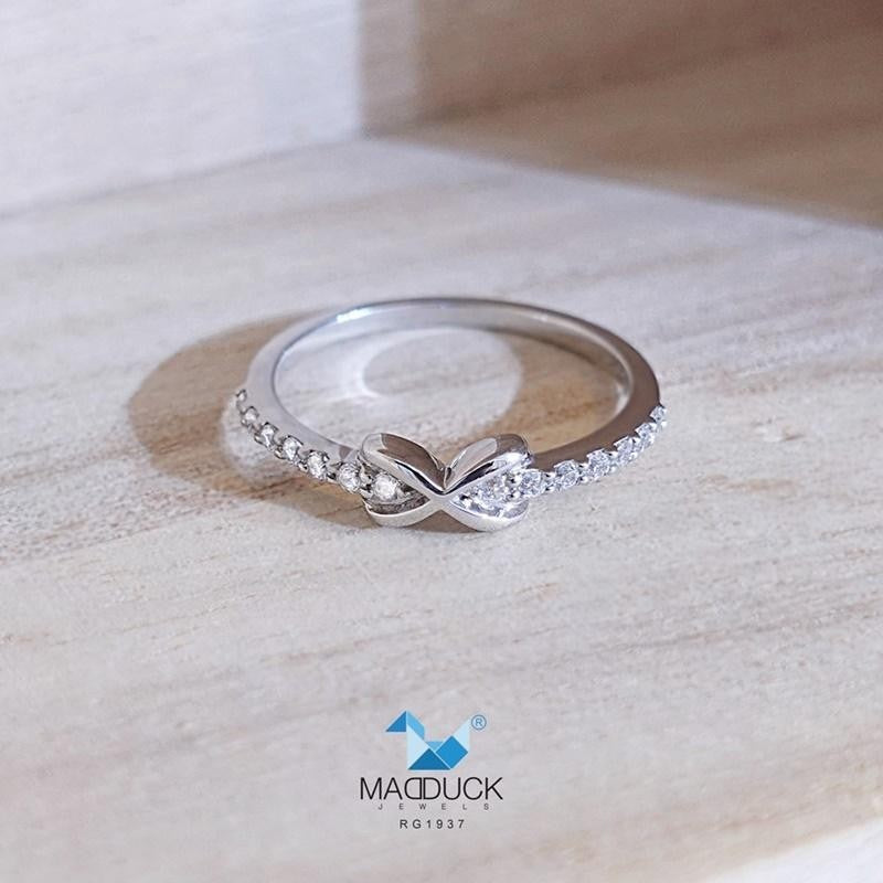 Women's ring – CZ in 925 silver by Madduck Jewels