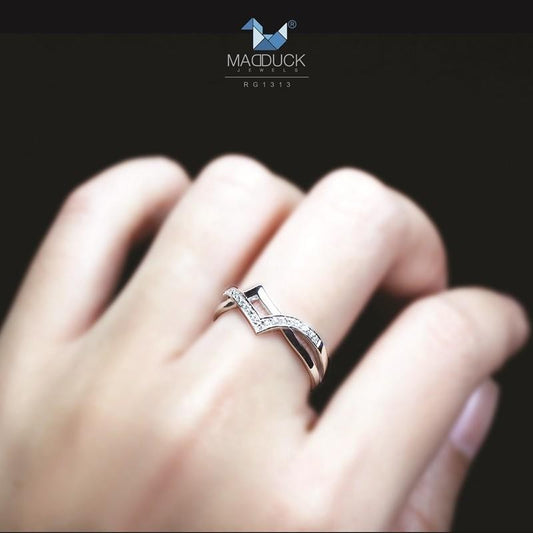 Women's ring – CZ in 925 silver by Madduck Jewels