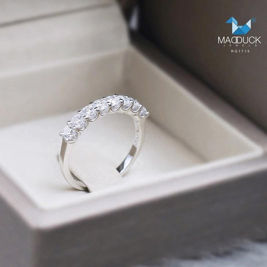 Women's ring – CZ in 9K white gold by Madduck Jewels