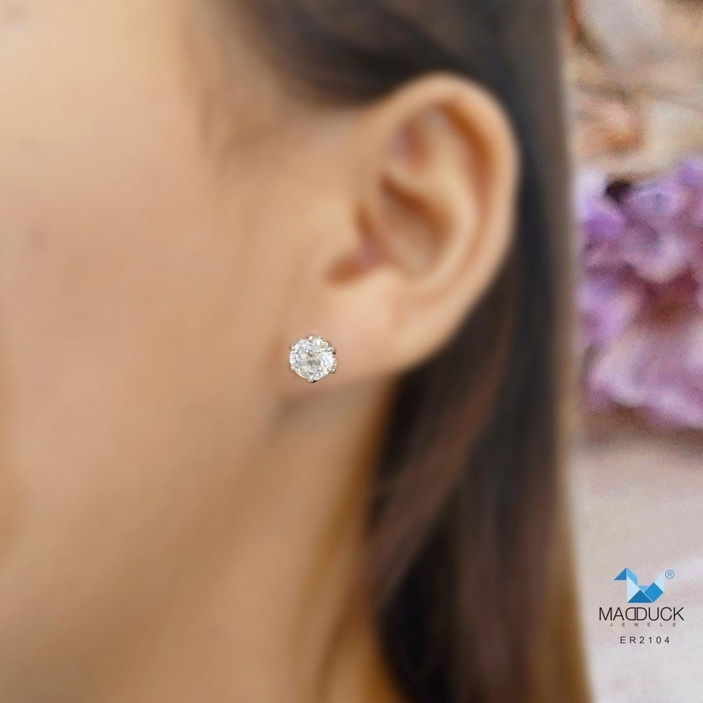 Minimalist CZ Stud Earrings in 925 Silver – Round Solitaire Design