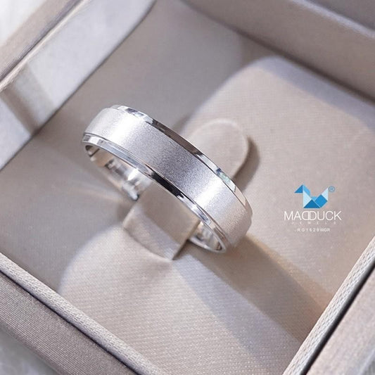 Unisex / male / female ring – CZ in 925 silver by Madduck Jewels