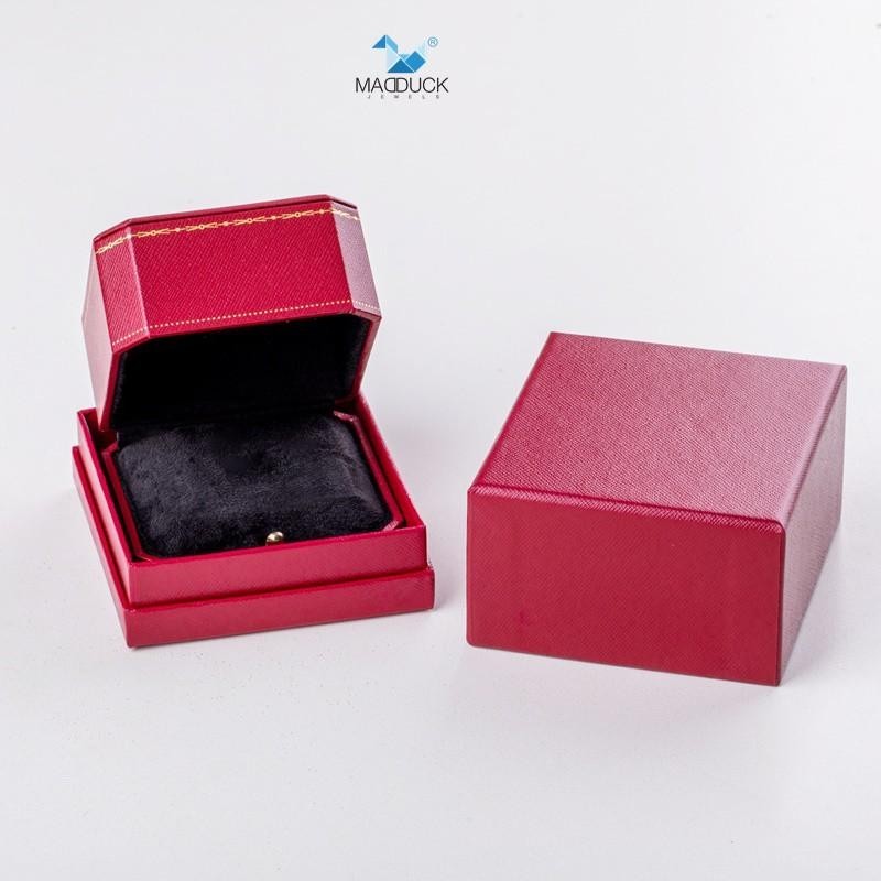 กล่องแหวน แบบสอด MadDuckJewels BX2101