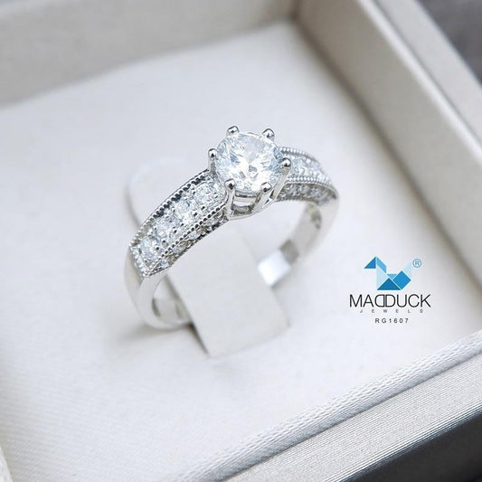 Women's ring – CZ in 9K white gold by Madduck Jewels