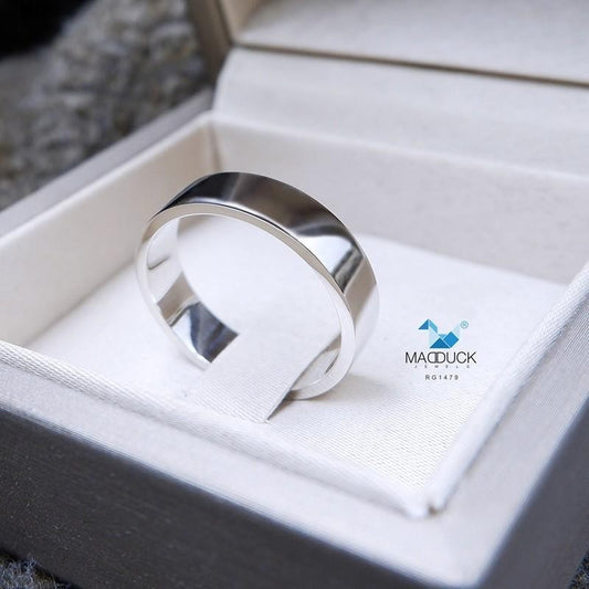 Unisex / male / female ring – CZ in 9K white gold by Madduck Jewels