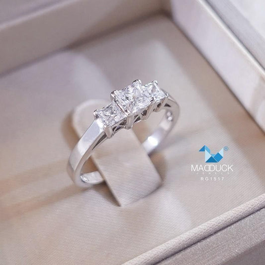 Women's ring – CZ in 925 silver by Madduck Jewels