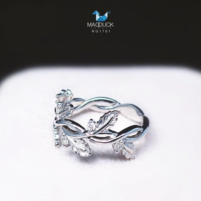 Women's ring – CZ in 925 silver by Madduck Jewels