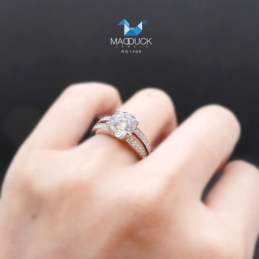 Women's ring – CZ in 9K white gold by Madduck Jewels