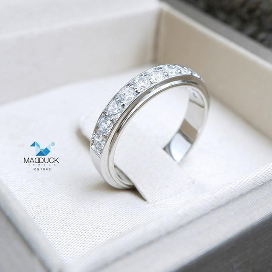 Unisex / male / female ring – CZ in 925 silver by Madduck Jewels