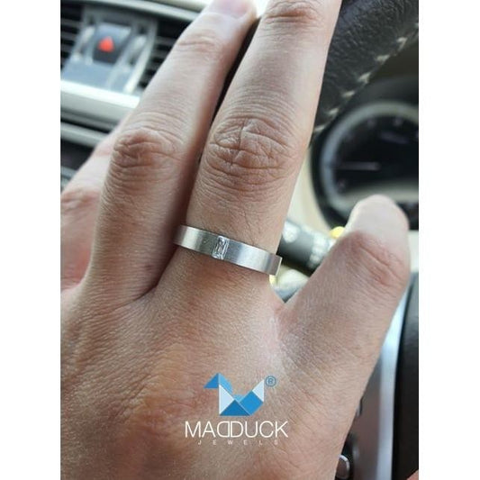 Unisex / male / female ring – CZ in 925 silver by Madduck Jewels