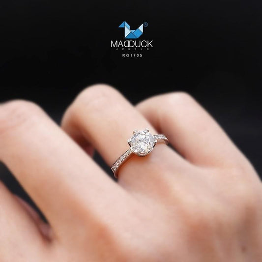 Women's ring – CZ in 9K white gold by Madduck Jewels