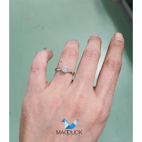 Women's ring – CZ in 925 silver by Madduck Jewels