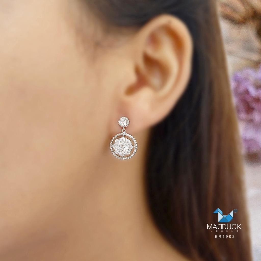 Floral-Inspired Cluster CZ Earrings in 925 Silver – Stud Style
