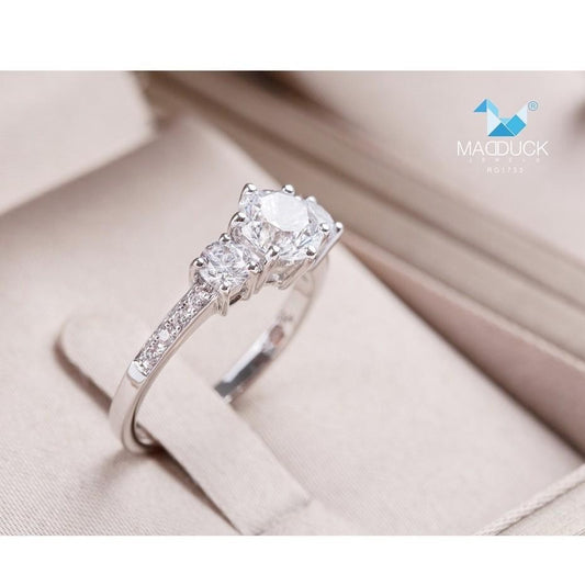 Women's ring – CZ in 925 silver by Madduck Jewels