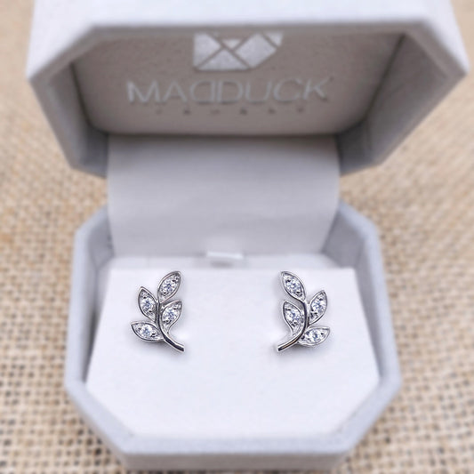 Madduckjewels ต่างหูเงินแท้ เพชร CZ ชุบโรเดียม ER2108