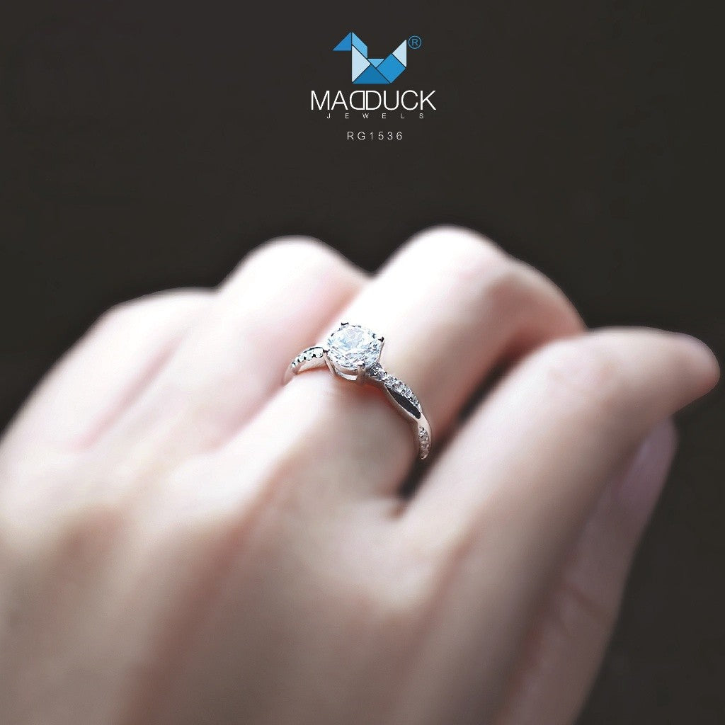 Women's ring – CZ in 925 silver by Madduck Jewels
