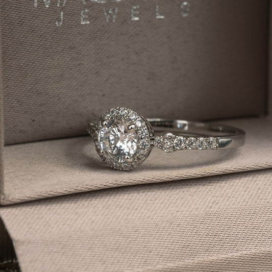 Women's ring – CZ in 9K white gold by Madduck Jewels