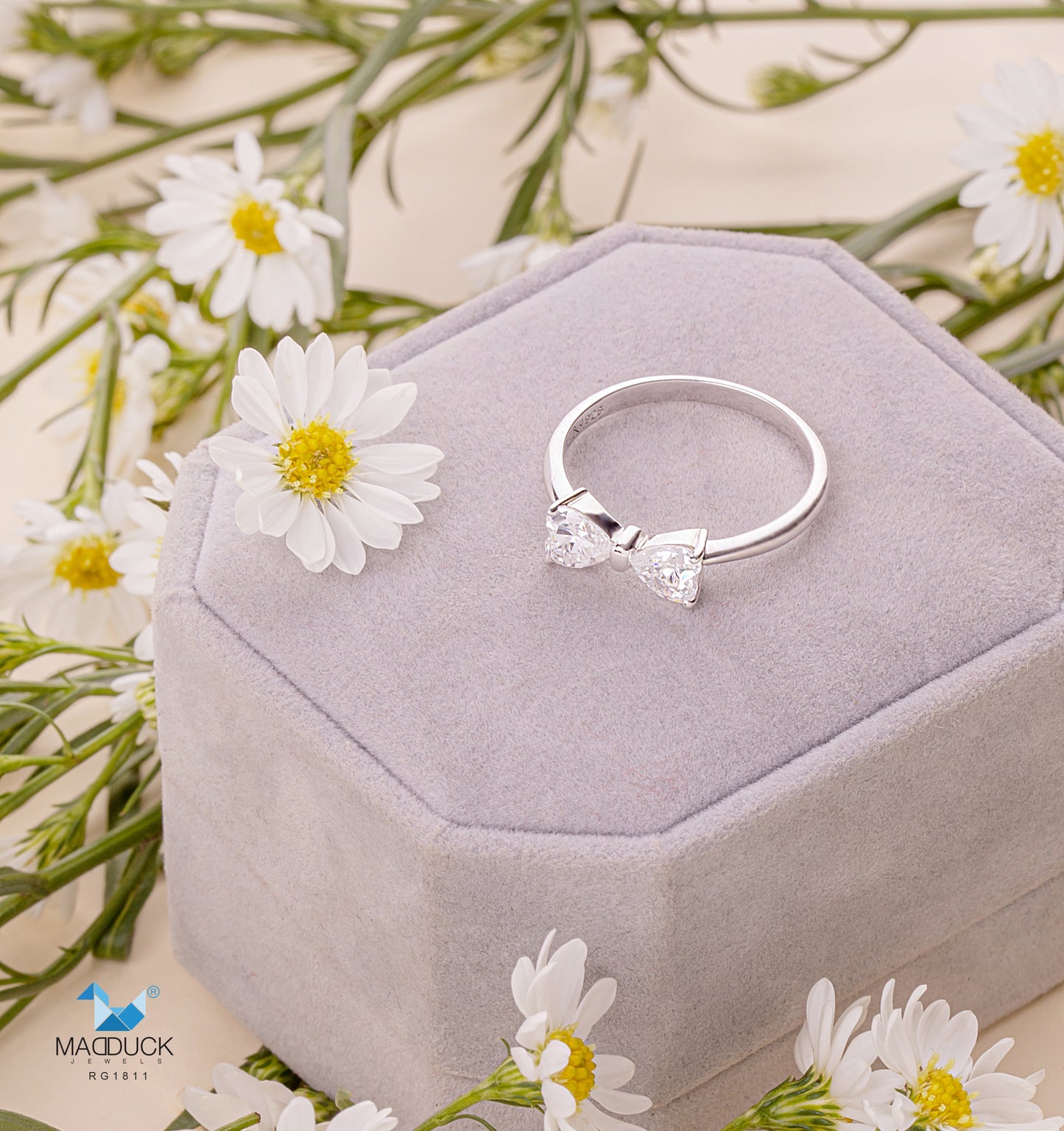 Heart Cubic Zirconia / Sterling Silver 925 Ring / Rhodium plated Nickel-Free / MadDuckJewels RG1811
