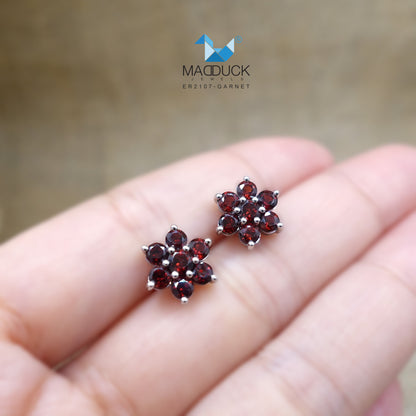 Madduckjewels | Natural Garnet Earrings | Flower Design | 925 Sterling Silver Rhodium-plated | ER2107gn