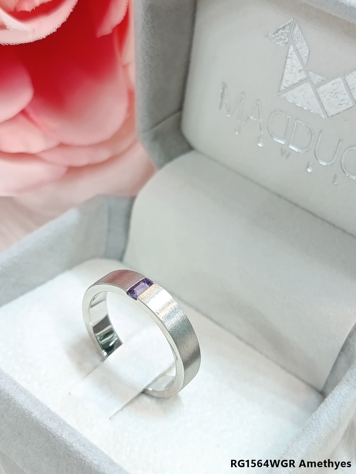 Madduckjewels | Natural Amethyst Ring | Matte Band | 925 Sterling Silver Rhodium-plated | RG1564wgr-am