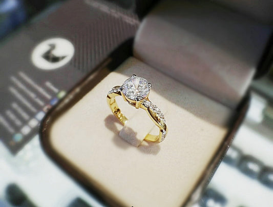 MadDuckJewels 18K Yellow Gold (75%) Engagement & Wedding Ring – CZ / Moissanite / Lab-Grown Diamond – Nickel-Free – RG1536-Y18