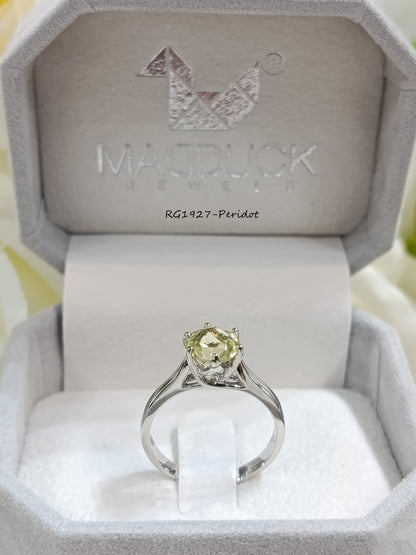 Madduckjewels แหวนพลอยแท้ เพอริดอต (Peridot) เม็ดยอด 6.5 มิล | Peridot Solitaire Ring | เงินแท้ 925 ชุบโรเดียม RG1927-pr