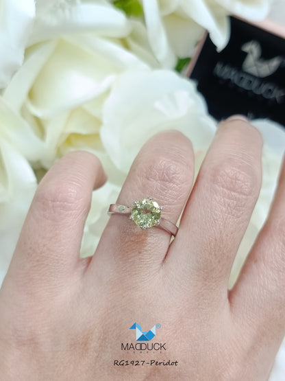 Madduckjewels แหวนพลอยแท้ เพอริดอต (Peridot) เม็ดยอด 6.5 มิล | Peridot Solitaire Ring | เงินแท้ 925 ชุบโรเดียม RG1927-pr