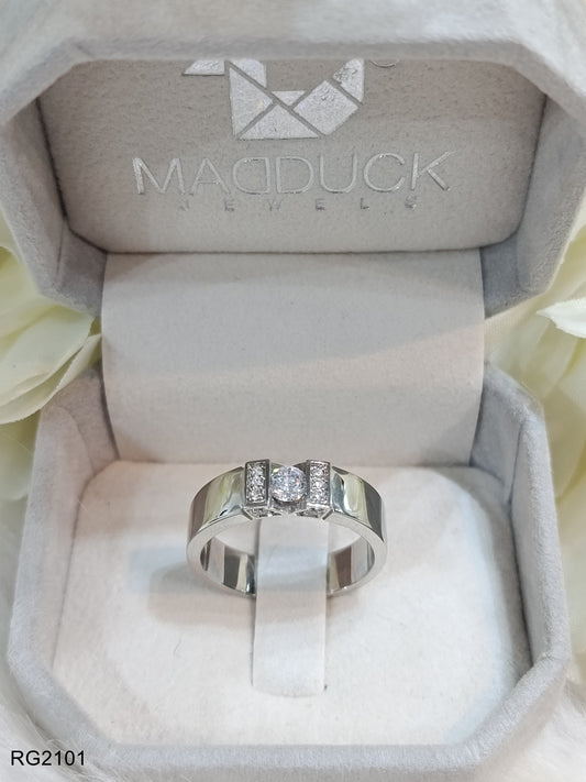 Madduckjewels แหวนเงินแท้ เพชร CZ ชุบโรเดียม RG2101-RG1735