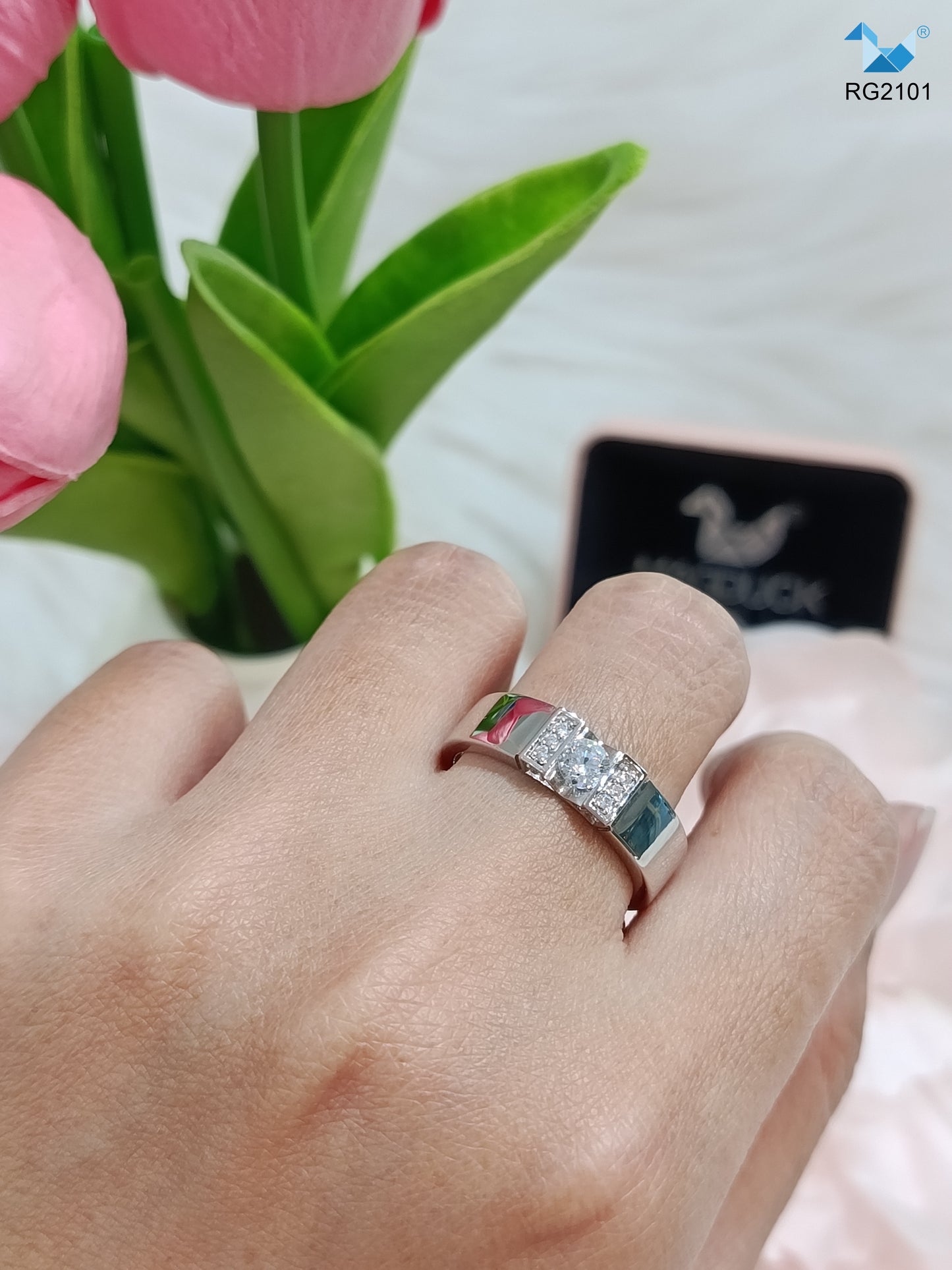 Cubic Zirconia / Sterling Silver 925 Ring / Rhodium plated Nickel-Free / MadDuckJewels RG2101