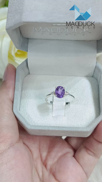 Madduckjewels RG2606-AM Natural Amethyst Oval Ring in Rhodium-Plated 925 Sterling Silver