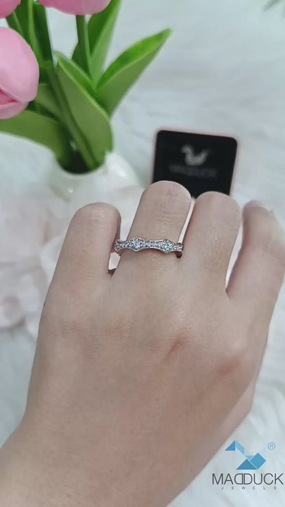 Madduckjewels RG2106 แหวนเงินแท้ 925 CZ / โมอิส (Moissanite) / เพชรแลป (Lab Grown) ชุบโรเดียม แหวนแต่งงาน แหวนหมั้น