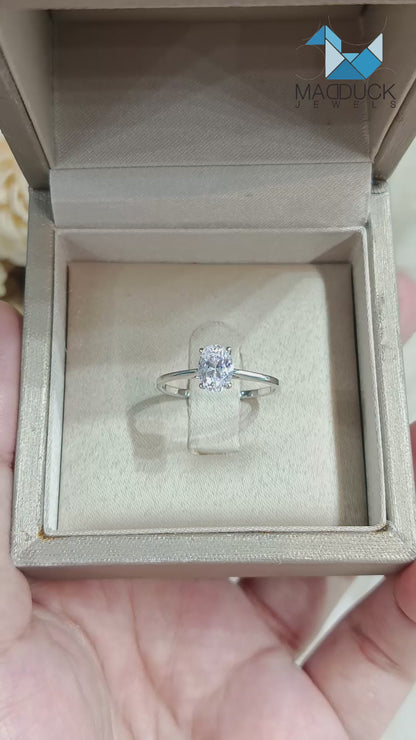 Madduckjewels RG2603 แหวนเงินแท้ 925 CZ / โมอิส (Moissanite) / เพชรแลป (Lab Grown) ชุบโรเดียม แหวนแต่งงาน แหวนหมั้น