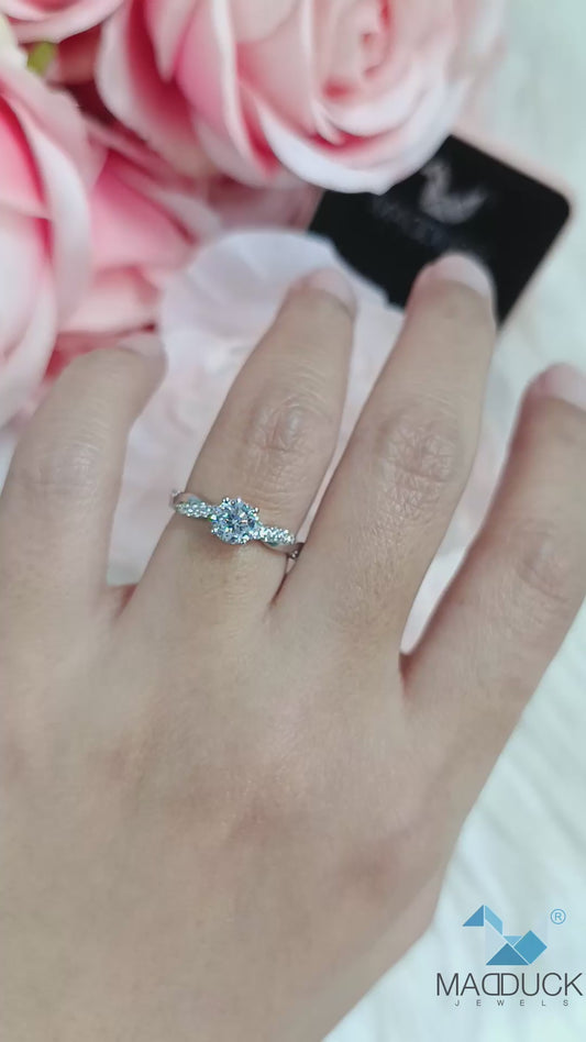 Madduckjewels แหวนเงินแท้ 925 CZ / โมอิส (Moissanite) / เพชร Lab Grown ชุบโรเดียม แหวนแต่งงาน RG1606