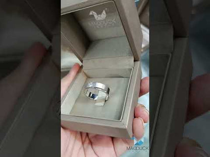 0.16 Cts Cubic Zirconia / Sterling Silver 925 Ring / Rhodium plated Nickel-Free / MadDuckJewels RG2001WGR