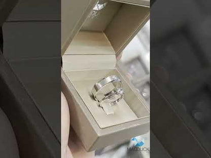 Madduckjewels แหวนเงินแท้ เพชร CZ ชุบโรเดียม RG2001WGR-RG1532